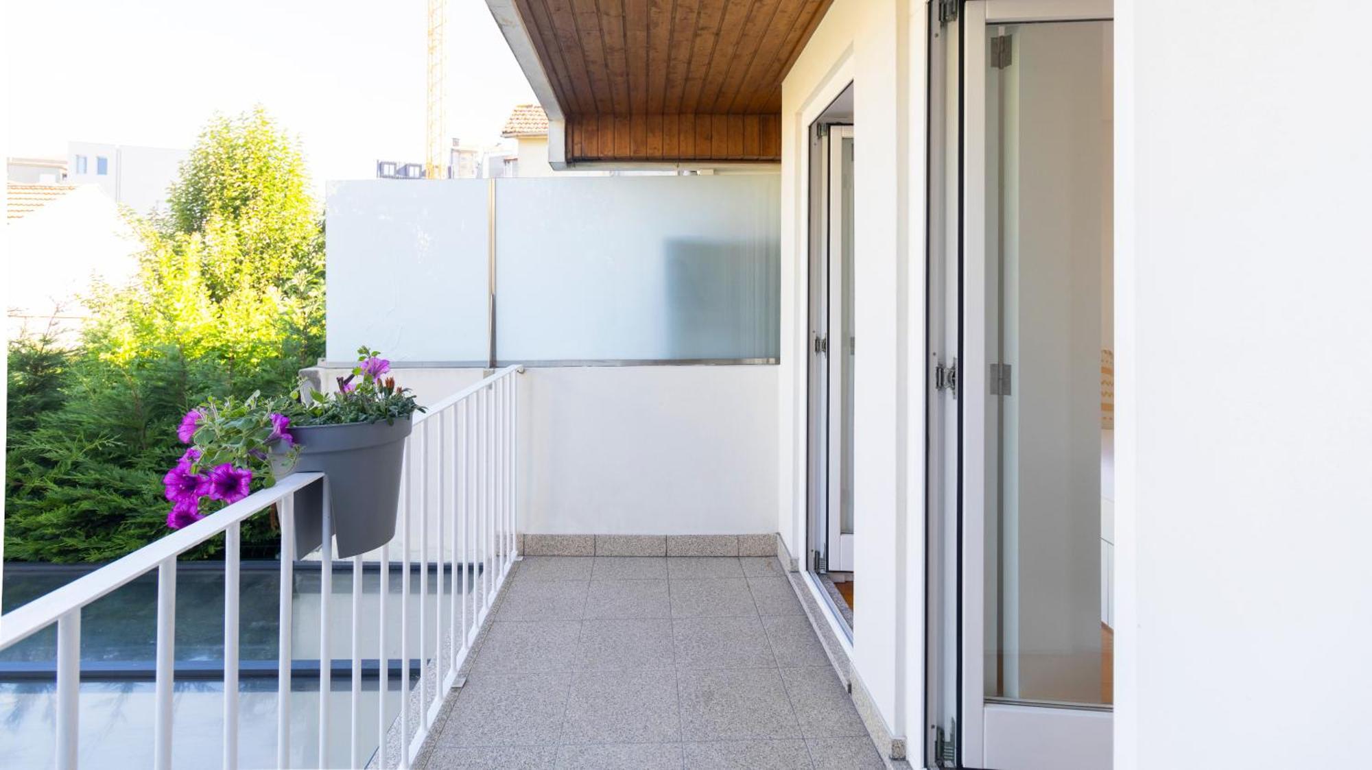 City Center Duplex W Patio By Lovelystay ポルト エクステリア 写真